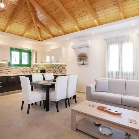 Loxas House, Individual And Fully Equipped House Holiday home