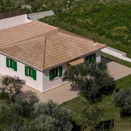 Loxas House, Individual And Fully Equipped House Holiday home