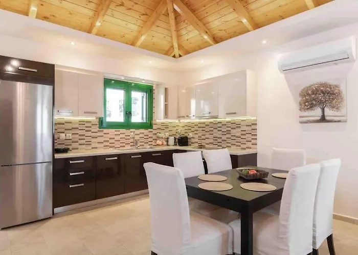 Family House, Individual And Fully Equipped House Ferienhaus Alykanas (Zakynthos)